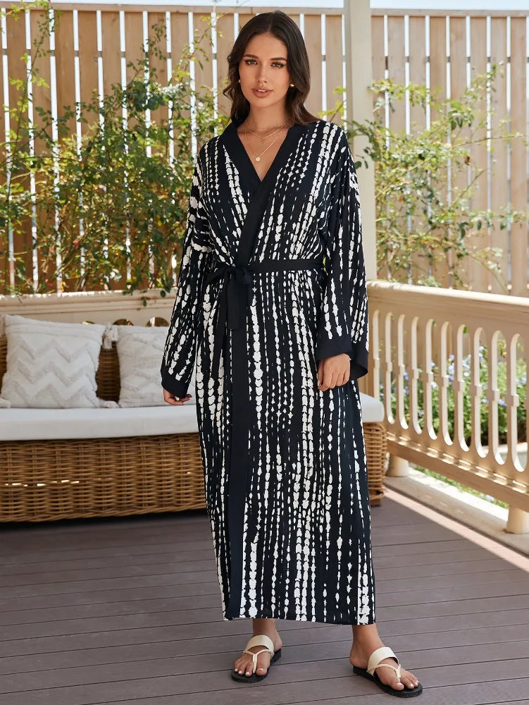 Kimono Luxo Preto e Branco