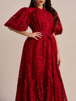 Vestido Midi de Renda Bordada Manga Bufante