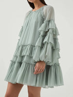 Vestido Boho Curto com Babados