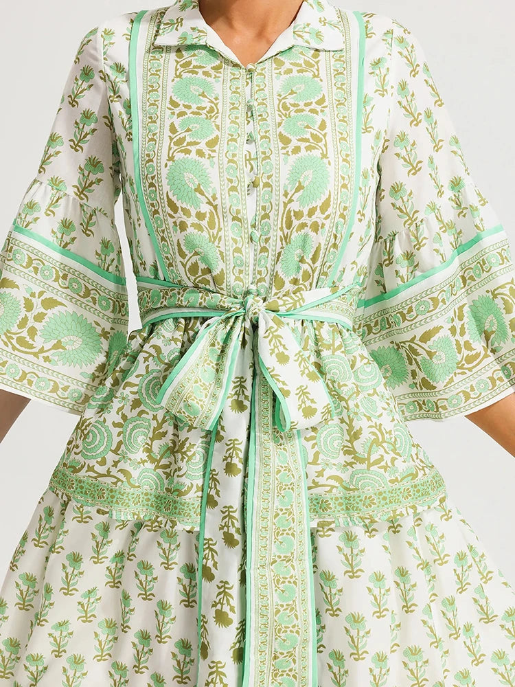 Vestido Midi Vintage com Estampa e Laço Frontal