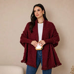 Capa Poncho Tricot Feminino Elegante Xale com Franjas