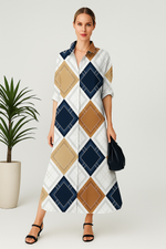 Chemise Longa Estampa Geométrica - Preto e Branco