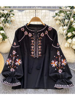 Bata Bordada Floral Feminina - Delicada e Elegante | MIZZY