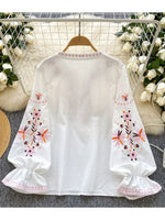 Bata Bordada Floral Feminina - Delicada e Elegante | MIZZY