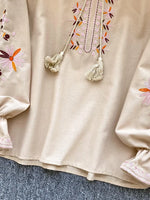 Bata Bordada Floral Feminina - Delicada e Elegante | MIZZY