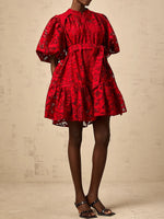 Vestido Curto de Renda com Mangas Bufantes