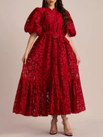 Vestido Midi de Renda Bordada Manga Bufante