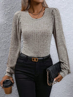 Blusa Feminina com Renda e Manga Longa