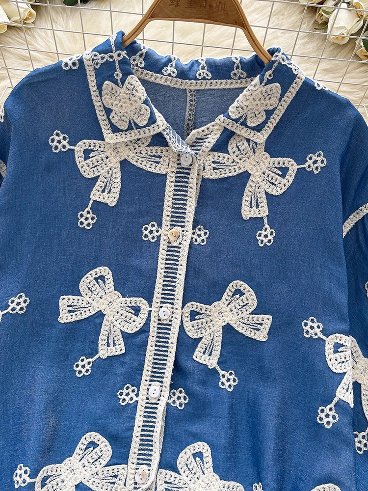 Camisa Feminina Laço Bordada - Elegância e Charme | MIZZY