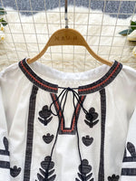 Bata Bordada Manga Longa