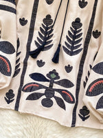 Bata Bordada Manga Longa