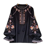 Bata Bordada Floral Feminina - Delicada e Elegante | MIZZY