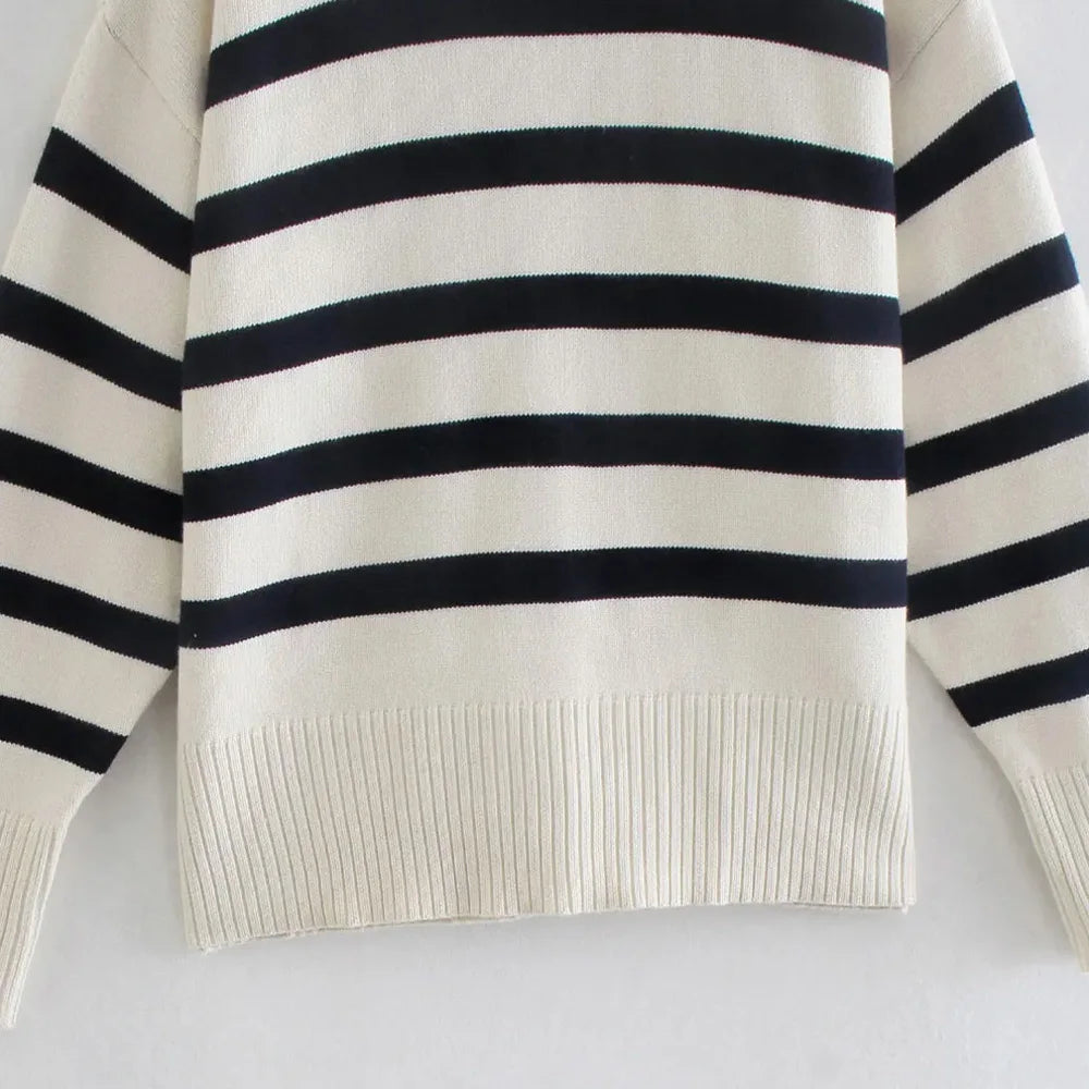 Suéter Listrado Oversized Feminino